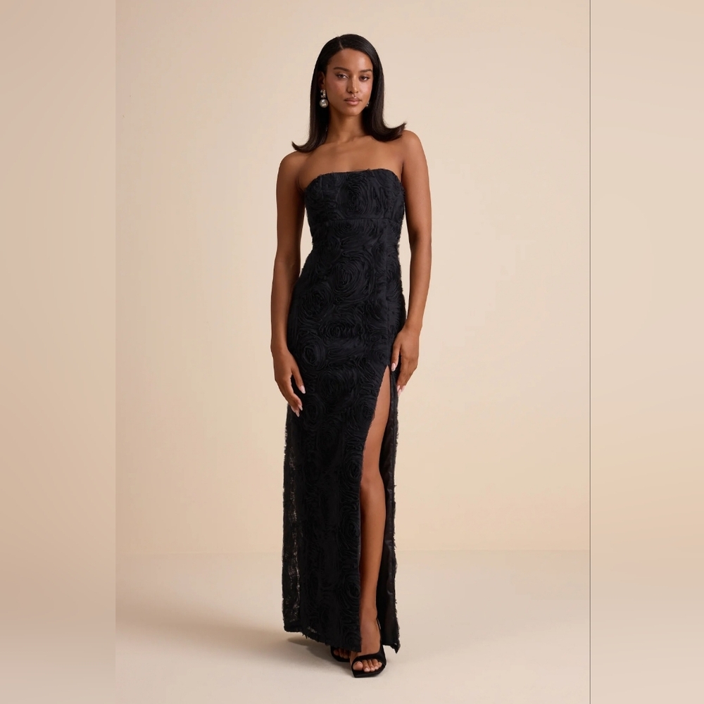 Amalia Black Textured Strapless Maxi Dress